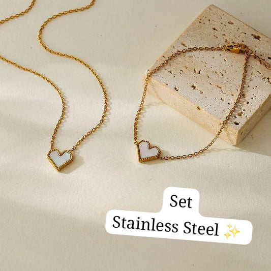 Set cadena y pulsera de Mano Corazón 🫶🏼 (Dorado y Blanco)✨️
