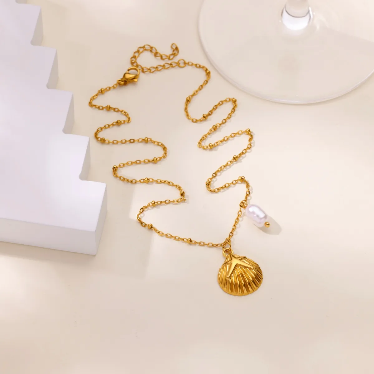 Cadenas Diseño Verano⛱️🐌🐢 (perla /dorado)