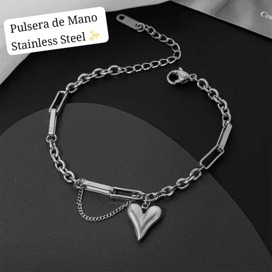 Pulsera de Mano Corazón Plateado 🖤