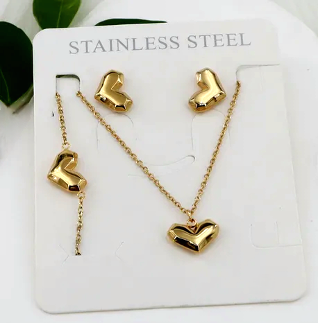 Set 3 pcs Corazón corto ❤️(Dorado)